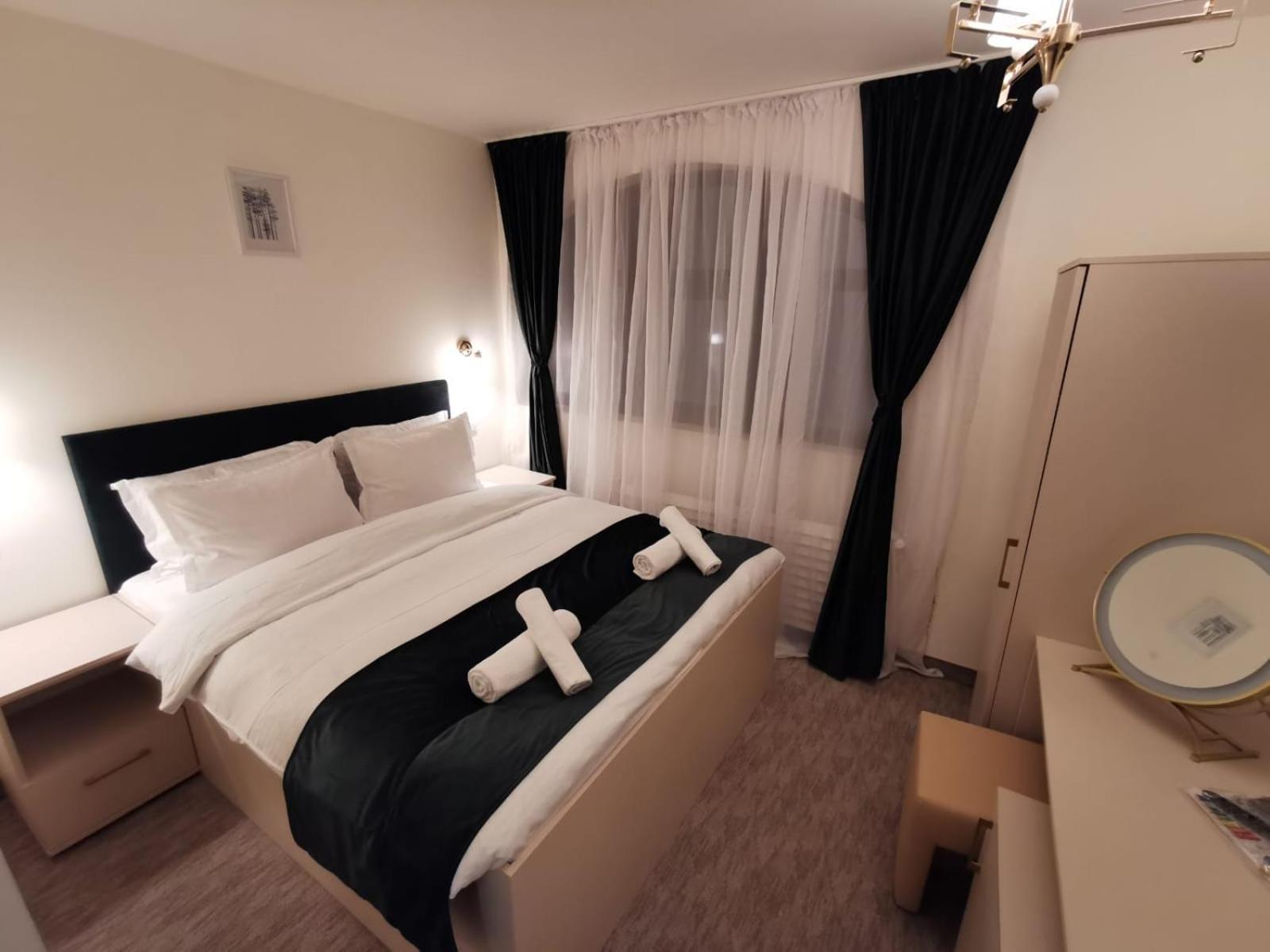 Cerbul Chalet Accommodation & Wellness Râșnov Zewnętrze zdjęcie